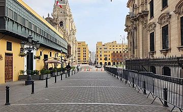 Calle del Centro Histórico de Lima cerca de Plaza Mayor (walking tour